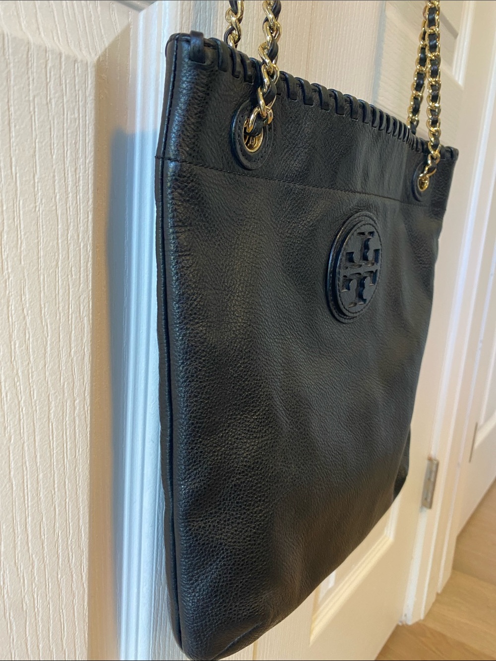 Tory Burch Marion Black Leather Chain Shoulder Tote Bag Gold Hardware - Picture 4 of 13